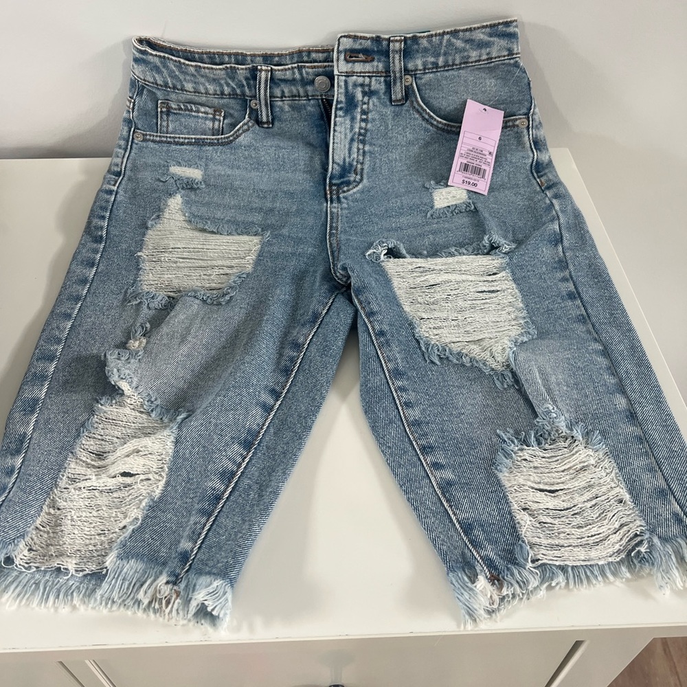 NEW WILD FABLE HIGH-RISE SHORTS